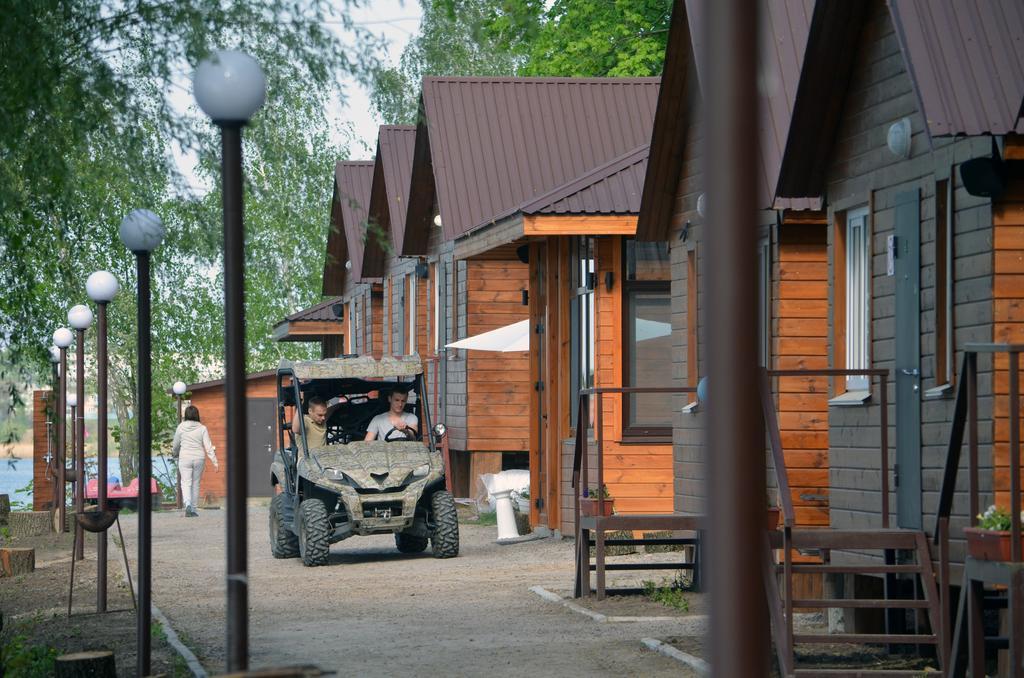 Recreational Center Rezidentsiya Yahotyn Exterior foto
